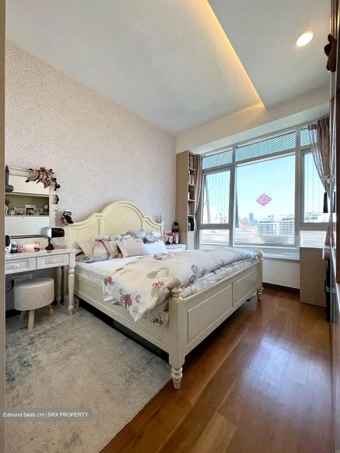 Gramercy Park (D10), Condominium #559672071